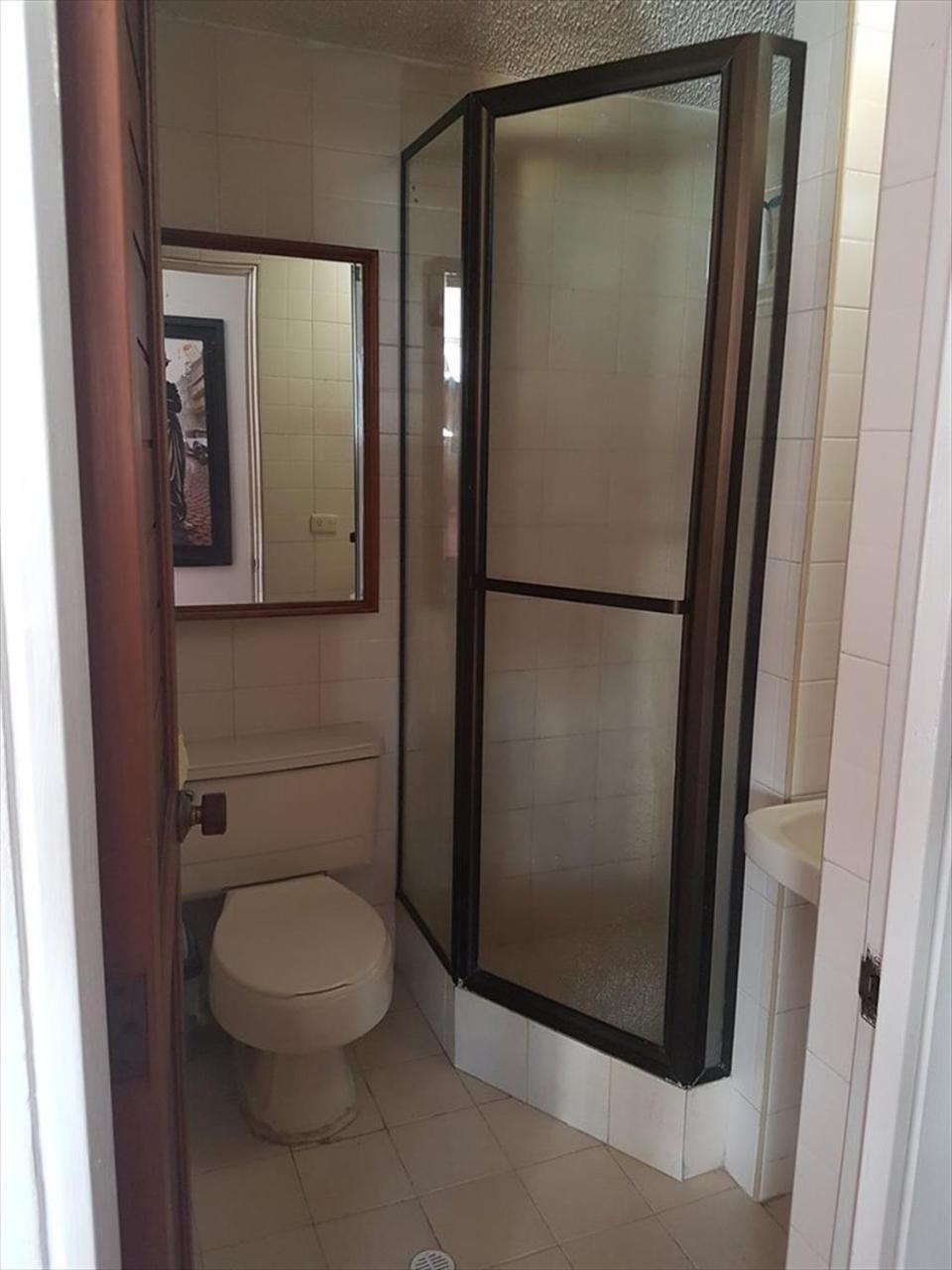 בוגוטה Room And Private Bathroom At Chapinero Alto מראה חיצוני תמונה